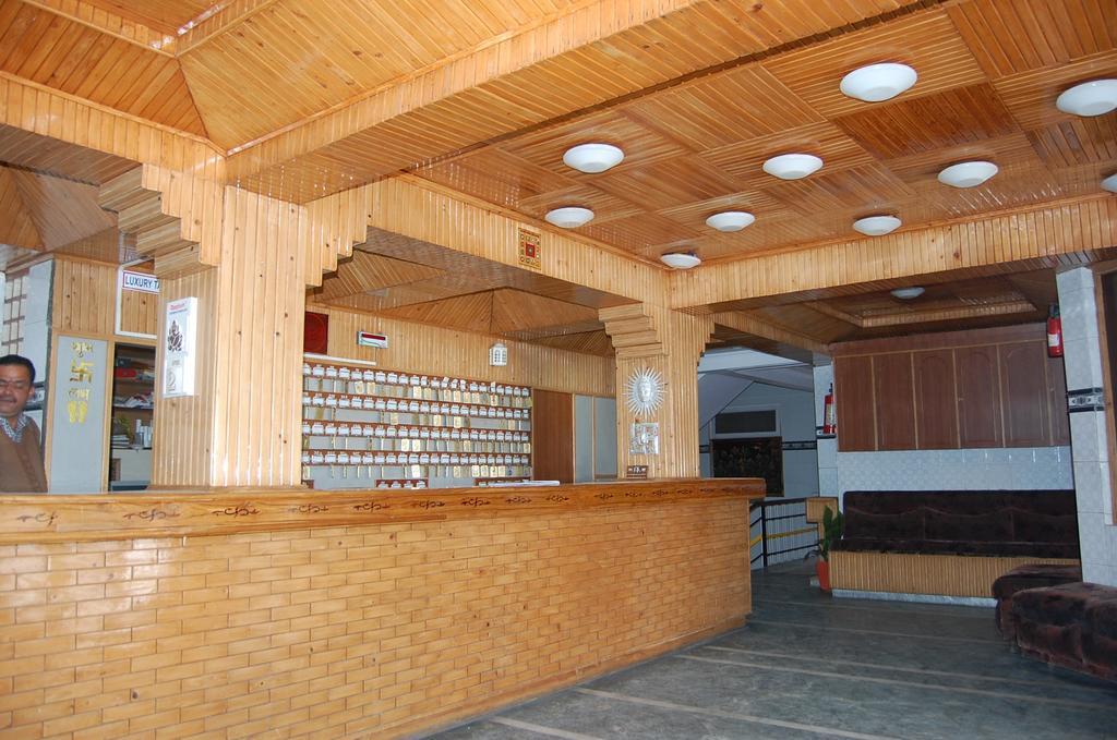 Hotel Gulmarg Regency Shimla Exterior foto